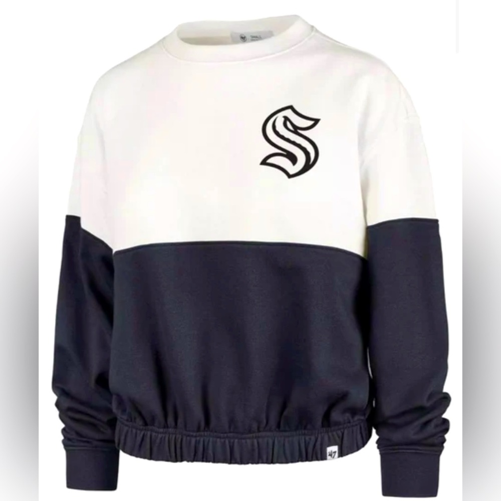 Seattle Kraken ‘47 M Wmn Bonita Crewneck
From Lair. Pristine and flawless